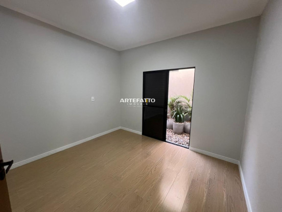 Imagem Casa com 3 Quartos à Venda, 200 m² Imagem Casa com 3 Quartos à Venda, 200 m²