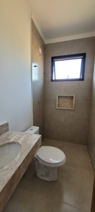 Imagem Casa com 3 Quartos à Venda, 124 m² em Jardim Do Lago - Atibaia Imagem Casa com 3 Quartos à Venda, 124 m² em Jardim Do Lago - Atibaia