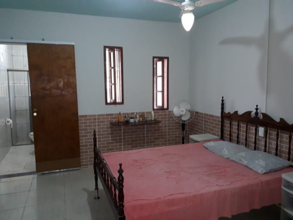 Imagem Casa com 5 Quartos à Venda, 214 m² em Cidade Praiana - Rio Das Ostras Imagem Casa com 5 Quartos à Venda, 214 m² em Cidade Praiana - Rio Das Ostras