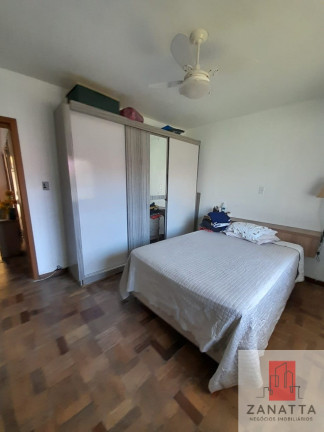 Imagem Casa com 6 Quartos à Venda, 276 m² em Centro - Esteio Imagem Casa com 6 Quartos à Venda, 276 m² em Centro - Esteio