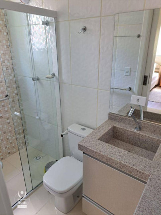 Imagem Sobrado com 3 Quartos à Venda, 136 m² em Santa Cândida - Curitiba