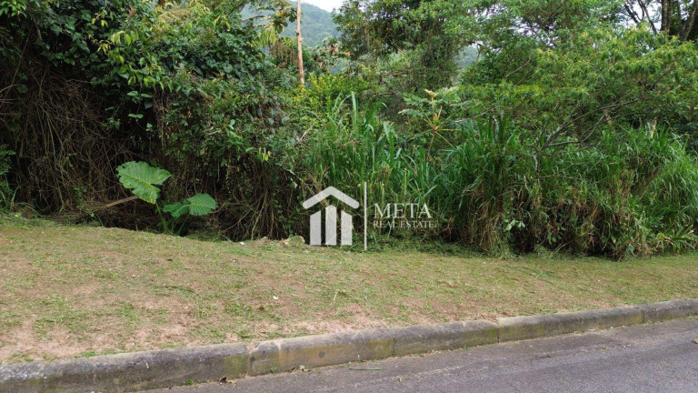 Imóvel à Venda, 1.087 m² em Alpes Da Cantareira - Mairiporã
