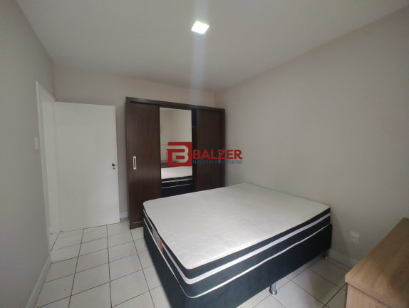 Imagem Apartamento com 2 Quartos à Venda, 72 m² em Centro - Florianópolis Imagem Apartamento com 2 Quartos à Venda, 72 m² em Centro - Florianópolis