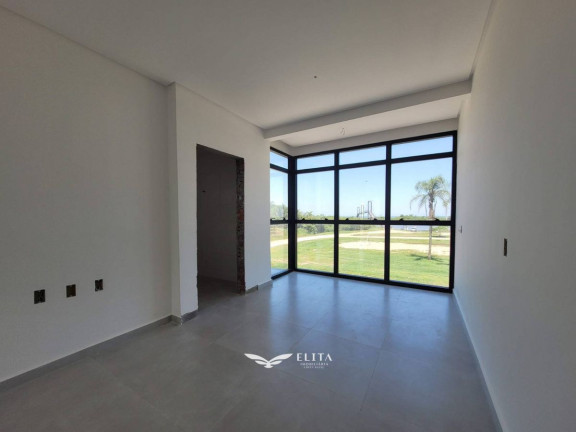 Imagem Sobrado com 3 Quartos à Venda, 113 m² em Quinta Dos Açorianos - Barra Velha Imagem Sobrado com 3 Quartos à Venda, 113 m² em Quinta Dos Açorianos - Barra Velha