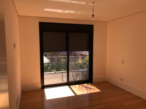 Imagem Casa com 4 Quartos à Venda, 560 m² em Alphaville Residencial Um - Barueri Imagem Casa com 4 Quartos à Venda, 560 m² em Alphaville Residencial Um - Barueri