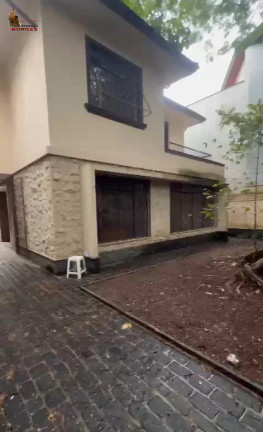 Casa com 3 Quartos à Venda, 320 m² em Vila Nova Conceição - São Paulo