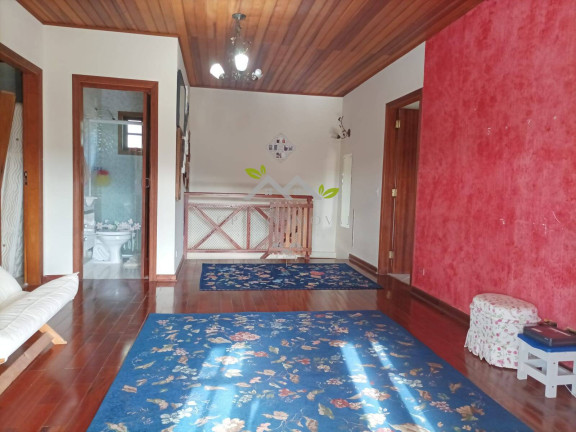 Imagem Casa com 5 Quartos à Venda, 350 m² em Vila Lolly - Campos Do Jordão Imagem Casa com 5 Quartos à Venda, 350 m² em Vila Lolly - Campos Do Jordão