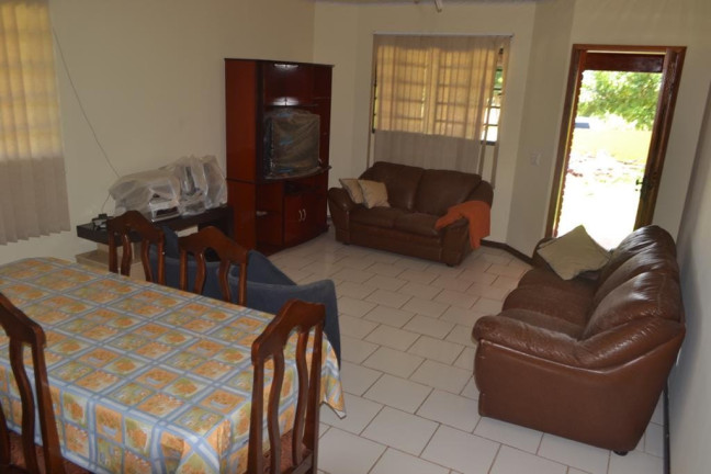 Imagem Casa com 3 Quartos à Venda, 155 m² em Ninho Verde Ii - Pardinho Imagem Casa com 3 Quartos à Venda, 155 m² em Ninho Verde Ii - Pardinho