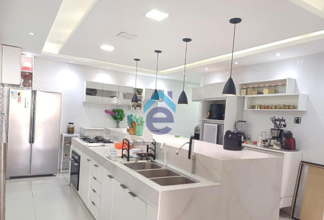 Imagem Casa com 4 Quartos à Venda, 300 m² em Antares - Maceió Imagem Casa com 4 Quartos à Venda, 300 m² em Antares - Maceió