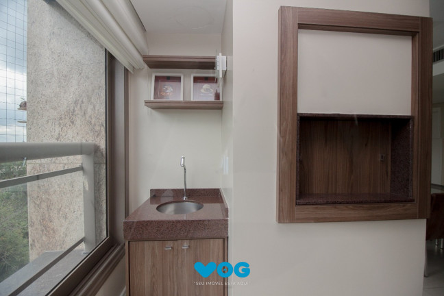 Imagem Imóvel com 3 Quartos à Venda, 120 m² em Três Figueiras - Porto Alegre
