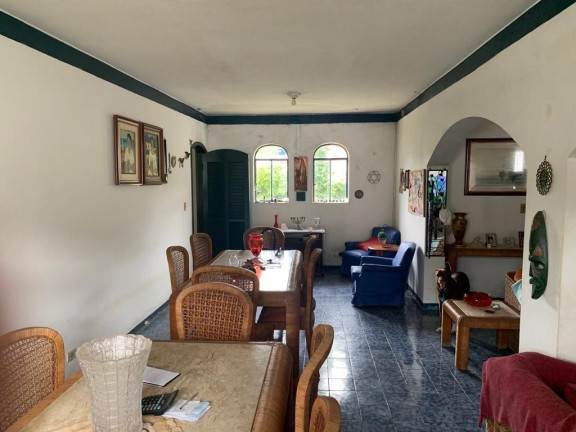 Imagem Casa com 6 Quartos à Venda, 275 m² em Lázaro - Ubatuba
