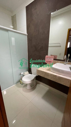 Imagem Casa com 3 Quartos à Venda, 580 m² em Chácaras Aracary - Várzea Paulista Imagem Casa com 3 Quartos à Venda, 580 m² em Chácaras Aracary - Várzea Paulista