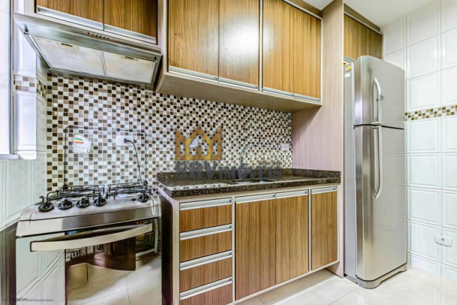 Imagem Sobrado com 3 Quartos à Venda, 131 m² em Hauer - Curitiba Imagem Sobrado com 3 Quartos à Venda, 131 m² em Hauer - Curitiba