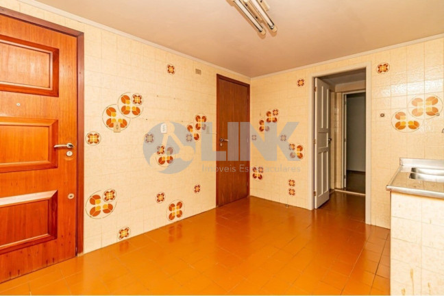 Imagem Apartamento com 3 Quartos à Venda, 76 m² em Mont Serrat - Porto Alegre Imagem Apartamento com 3 Quartos à Venda, 76 m² em Mont Serrat - Porto Alegre