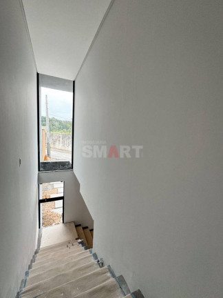 Imagem Casa com 3 Quartos à Venda, 127 m² em Rau - Jaraguá Do Sul Imagem Casa com 3 Quartos à Venda, 127 m² em Rau - Jaraguá Do Sul