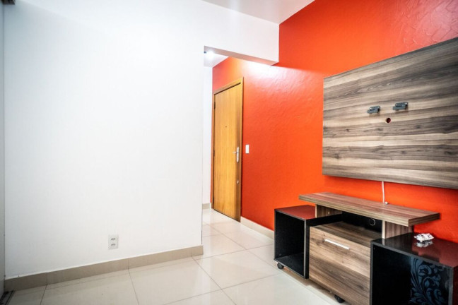 Imagem Apartamento com 2 Quartos à Venda, 42 m² em Santo Antônio - Porto Alegre Imagem Apartamento com 2 Quartos à Venda, 42 m² em Santo Antônio - Porto Alegre