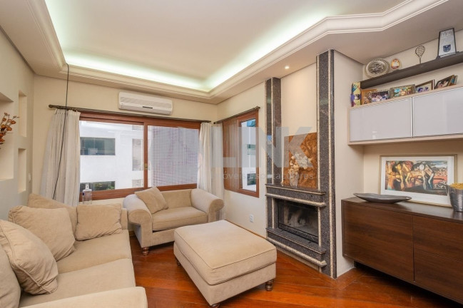 Imagem Apartamento com 3 Quartos à Venda, 136 m² em Petrópolis - Porto Alegre