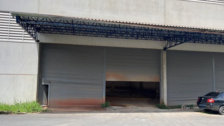 Imagem Galpão à Venda ou Locação, 3.377 m² em Jardim Janina - Suzano Imagem Galpão à Venda ou Locação, 3.377 m² em Jardim Janina - Suzano