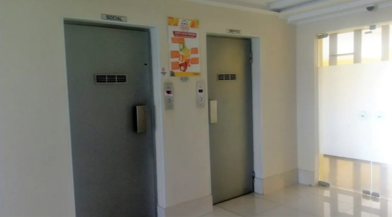 Imagem Apartamento com 2 Quartos à Venda, 60 m² em Campo Belo - São Paulo