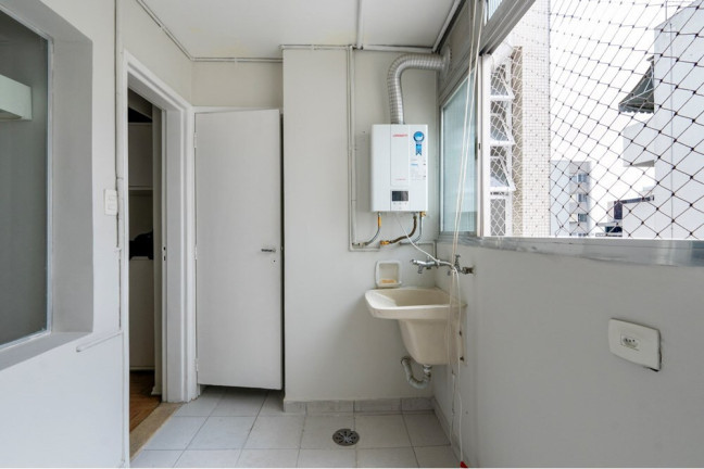 Imagem Apartamento com 2 Quartos à Venda, 105 m² em Cerqueira César - São Paulo