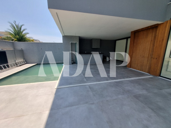 Imagem Casa com 4 Quartos à Venda, 400 m² em Recreio Dos Bandeirantes - Rio De Janeiro