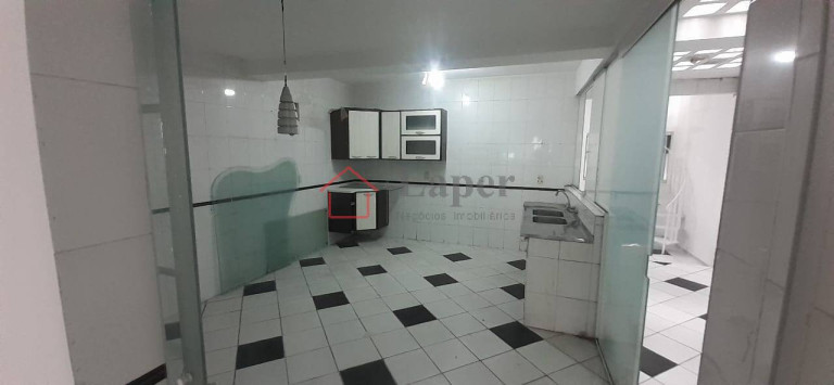 Imagem Casa com 4 Quartos à Venda, 255 m² em Aclimação - São Paulo
