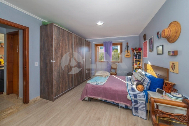 Imagem Imóvel com 3 Quartos à Venda, 154 m² em Teresópolis - Porto Alegre