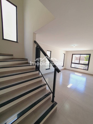 Imagem Casa com 3 Quartos à Venda, 200 m² em Jardim Do Lago - Atibaia Imagem Casa com 3 Quartos à Venda, 200 m² em Jardim Do Lago - Atibaia