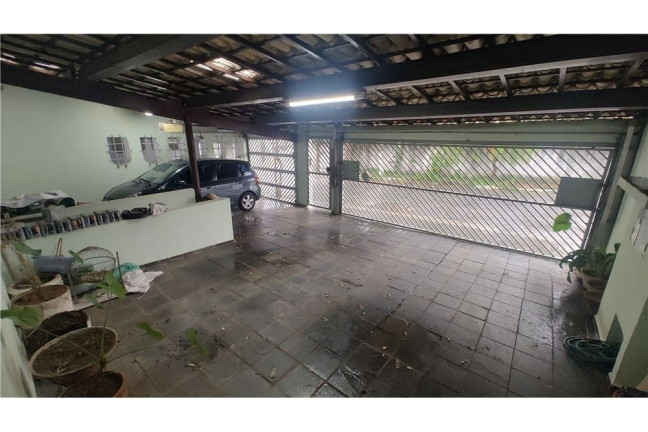 Imagem Casa com 4 Quartos à Venda, 245 m² em Jardim Prudência - São Paulo Imagem Casa com 4 Quartos à Venda, 245 m² em Jardim Prudência - São Paulo