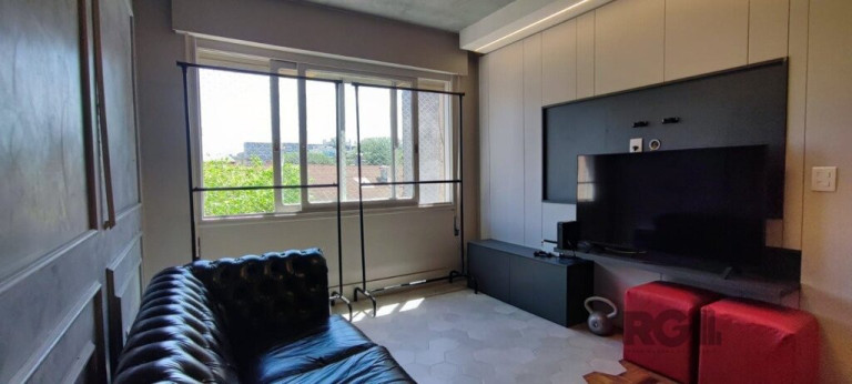 Imagem Imóvel com 1 Quarto à Venda, 44 m² em Menino Deus - Porto Alegre Imagem Imóvel com 1 Quarto à Venda, 44 m² em Menino Deus - Porto Alegre