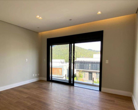 Imagem Casa com 4 Quartos à Venda, 438 m² em Tamboré - Santana De Parnaíba Imagem Casa com 4 Quartos à Venda, 438 m² em Tamboré - Santana De Parnaíba