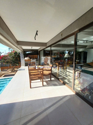 Imagem Casa com 3 Quartos à Venda, 337 m² em Jardim Atalaia - Cotia Imagem Casa com 3 Quartos à Venda, 337 m² em Jardim Atalaia - Cotia