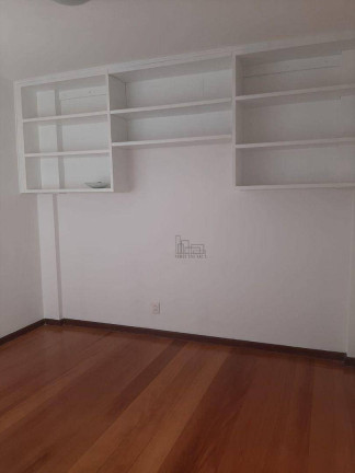 Imagem Apartamento com 3 Quartos à Venda, 181 m² em Aterrado - Volta Redonda Imagem Apartamento com 3 Quartos à Venda, 181 m² em Aterrado - Volta Redonda