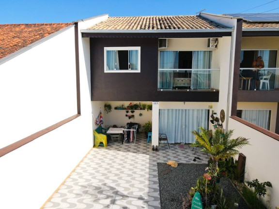 Imagem Casa com 3 Quartos à Venda, 148 m² em Salinas - Balneário Barra Do Sul Imagem Casa com 3 Quartos à Venda, 148 m² em Salinas - Balneário Barra Do Sul
