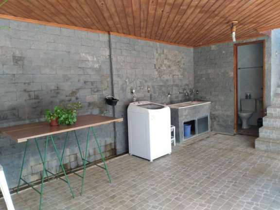 Imagem Casa com 4 Quartos à Venda, em Nova Suíça - Nova Friburgo Imagem Casa com 4 Quartos à Venda, em Nova Suíça - Nova Friburgo