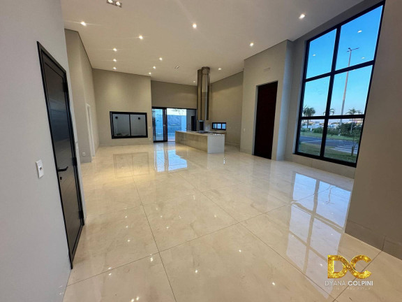 Imagem Casa de Condomínio com 4 Quartos à Venda, 302 m² em Condomínio Florais Itália - Cuiabá Imagem Casa de Condomínio com 4 Quartos à Venda, 302 m² em Condomínio Florais Itália - Cuiabá