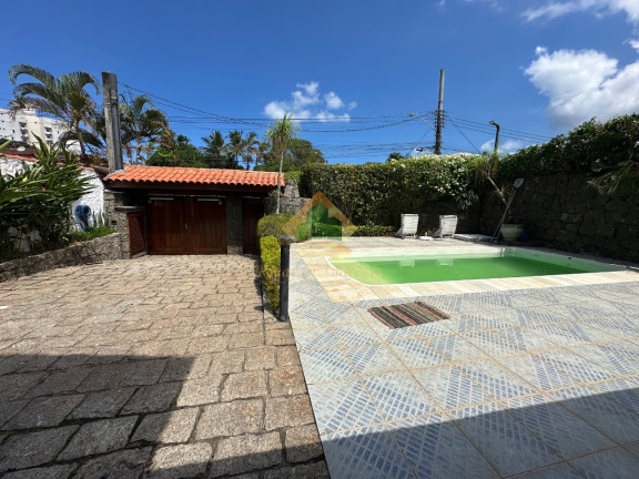Casa com 4 Quartos à Venda, 146 m² em Barra Da Lagoa - Ubatuba