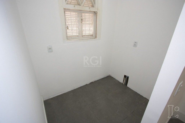 Imóvel Comercial à Venda, 170 m² em Menino Deus - Porto Alegre