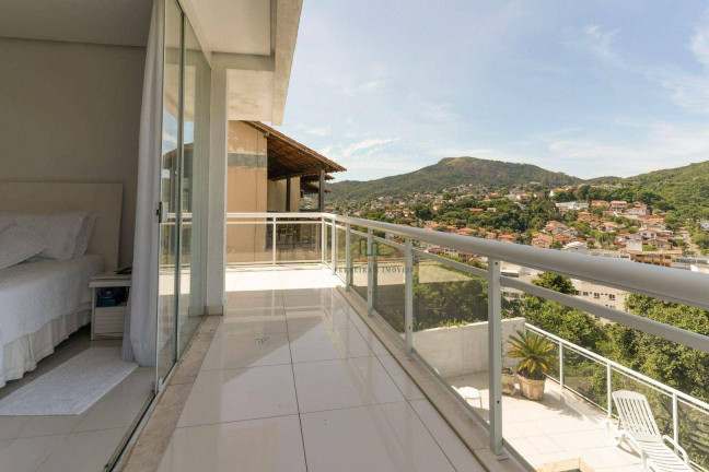 Imagem Casa com 3 Quartos à Venda, 275 m² em Pendotiba - Niterói Imagem Casa com 3 Quartos à Venda, 275 m² em Pendotiba - Niterói