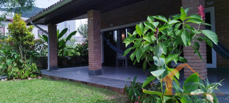 Casa de Condomínio com 4 Quartos à Venda, 268 m² em Lagoinha - Ubatuba