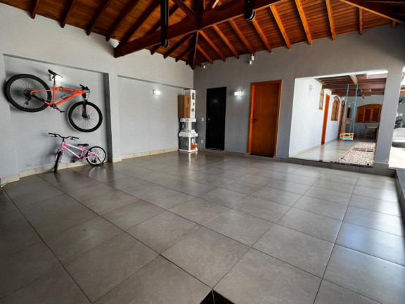 Imagem Casa com 2 Quartos à Venda, 197 m² em Quinta Da Bela Olinda - Bauru Imagem Casa com 2 Quartos à Venda, 197 m² em Quinta Da Bela Olinda - Bauru