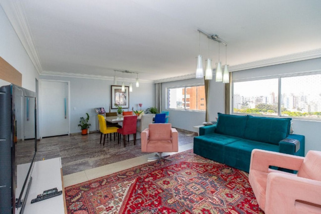 Imagem Imóvel com 3 Quartos à Venda, 135 m² em Moema - São Paulo Imagem Imóvel com 3 Quartos à Venda, 135 m² em Moema - São Paulo