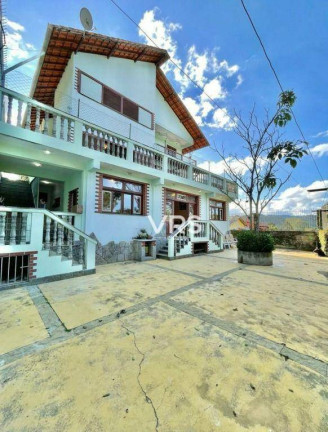 Imagem Casa com 3 Quartos à Venda, 344 m² em Golfe - Teresópolis Imagem Casa com 3 Quartos à Venda, 344 m² em Golfe - Teresópolis
