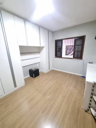Imagem Casa com 3 Quartos à Venda, 204 m² em Piraporinha - Diadema Imagem Casa com 3 Quartos à Venda, 204 m² em Piraporinha - Diadema