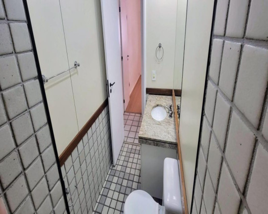 Imagem Imóvel com 2 Quartos à Venda, 74 m² em Leblon - Rio De Janeiro Imagem Imóvel com 2 Quartos à Venda, 74 m² em Leblon - Rio De Janeiro