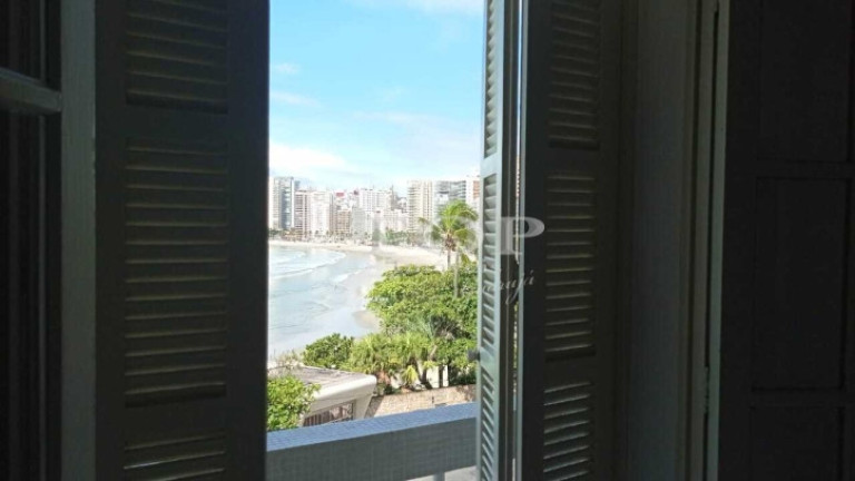 Imagem Apartamento com 3 Quartos à Venda, 180 m² em Jardim Astúrias - Guarujá