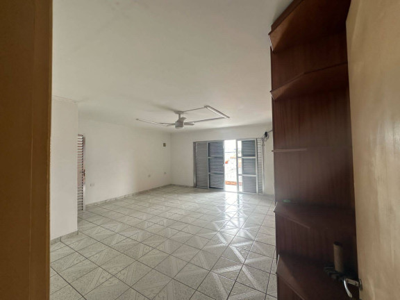 Imagem Casa com 4 Quartos à Venda,  em Jardim Maia - São Paulo