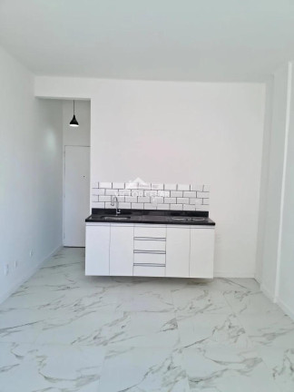 Imagem Kitnet com 1 Quarto à Venda, 30 m² em Centro - Rio De Janeiro