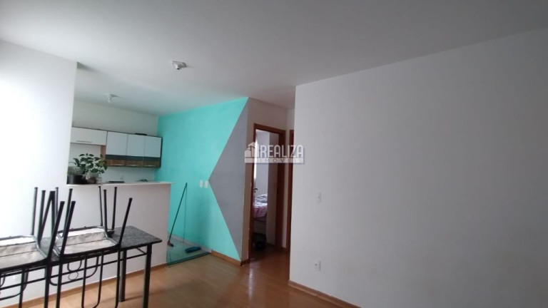 Imagem Apartamento com 2 Quartos para Alugar, 50 m² em Recreio Dos Bandeirantes - Uberaba Imagem Apartamento com 2 Quartos para Alugar, 50 m² em Recreio Dos Bandeirantes - Uberaba