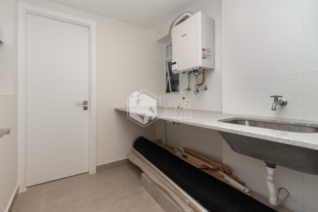 Imagem Apartamento com 3 Quartos à Venda, 169 m² em Itaim Bibi - São Paulo Imagem Apartamento com 3 Quartos à Venda, 169 m² em Itaim Bibi - São Paulo
